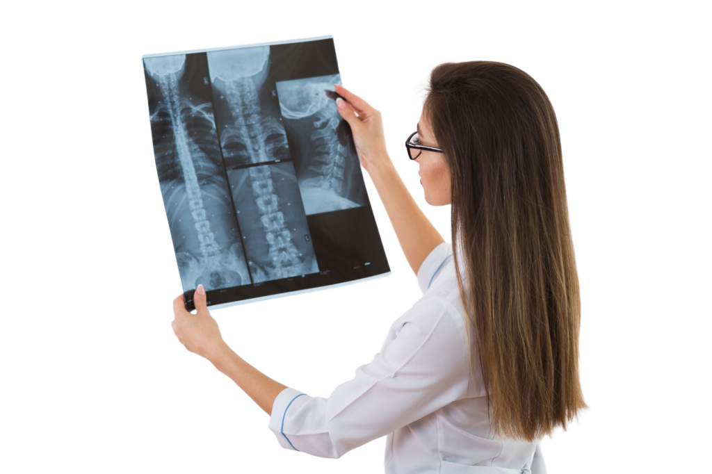 Spine Surgery in Turkey: Your Amazing Essential 2025 Guide 1 An MRI scan showing a detailed view of the human spine before a consultation.
