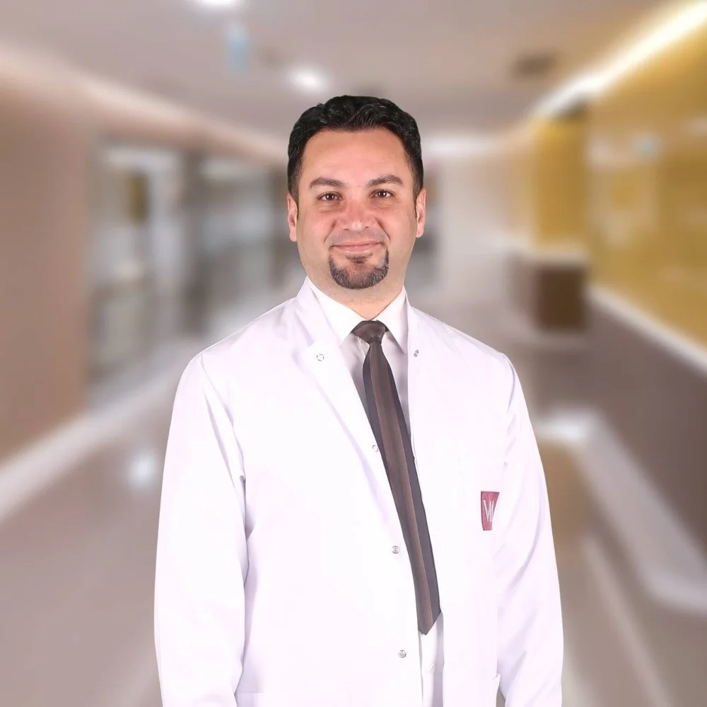 Surgeon Dr. Hakan Kara Practice
